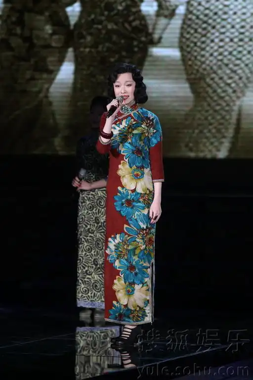 金陵十三钗首映玉墨现场为贝尔当翻译
