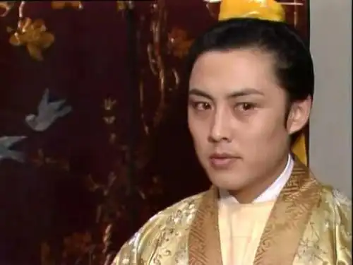 他饰演87版红楼梦中的贾琏60岁高宏亮,一位真正的男神
