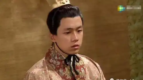 三国演义剧组重聚孔明曹操都来了可潘粤明是咋回事
