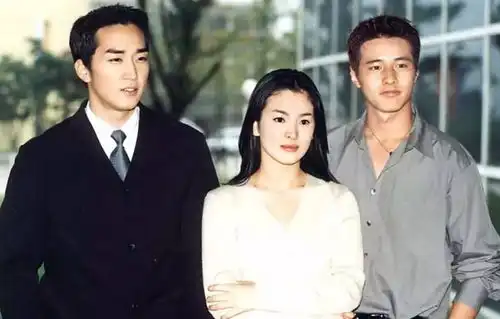 蓝色生死恋主演现况,宋慧乔离婚,元斌做奶爸,韩彩英超幸福
