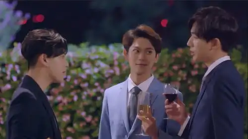 速看恶魔少爷别吻我第17集七录把初夏卖了一个亿,莫昕薇想除掉初夏
