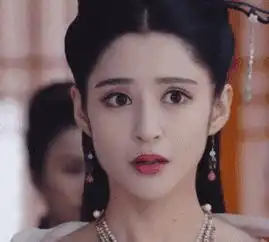 杰女郎李心艾锦绣未央变脸我原装没整容图
