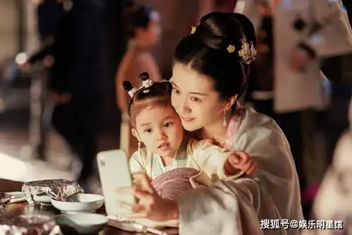 清平乐播出不到10集,赵祯就与7个女子有感情线,一生挚爱还比她小14岁
