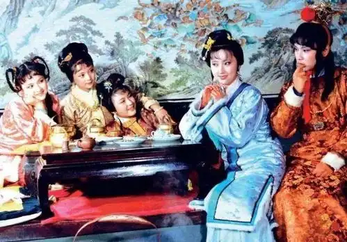 今年高考作文考了红楼梦,如何解读且看曹家和扬州的故事