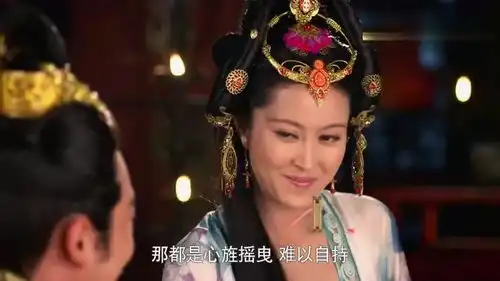 芈月传芈月连累葵姑被打,葵姑交代她忍耐,郑袖暗中帮助芈月

