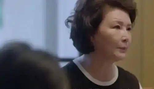 加油妈妈重男轻女的婆婆毁掉的不仅是孙女,还有儿子的家庭
