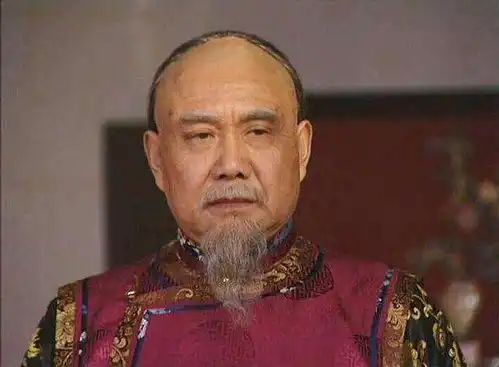 明珠索额图和佟国维,康熙朝三重臣,犯错后为何下场截然不同
