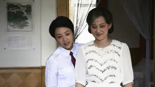 父母爱情为什么江亚菲和王海洋,婚后不生孩子莫非是怕羁绊
