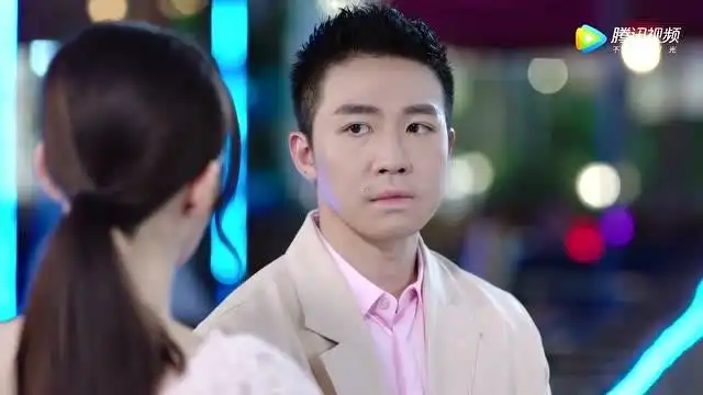 你和我的倾城时光,顾延之的深情告白,厉靳媛觉得很尴尬