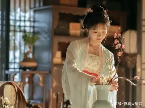 她曾因出演悲伤逆流成河抑郁两个月,今演古装又再度抑郁
