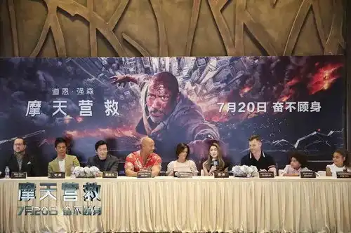 暑期唯一好莱坞动作大片摩天营救强势归来
