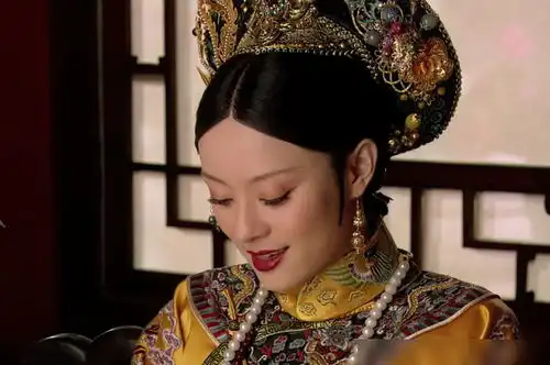 甄嬛传最魁梧的妃子,模样生的俊俏,只可惜是个没心肝的女人
