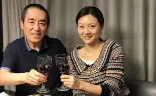 张艺谋先生小女儿过生日,多么幸福的一家
