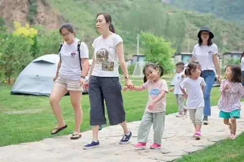 摔跤吧爸爸,这个父亲节,身体和灵魂都在路上
