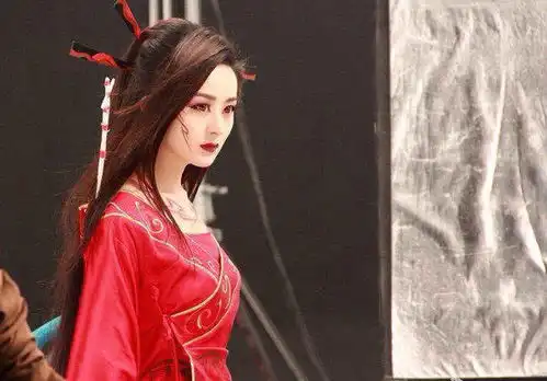 盘点那些代言游戏的高颜值女神,刘诗诗清纯,杨幂英气十足
