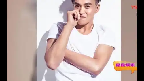 你和我的倾城时光电视剧金瀚赵丽颖恩爱吻戏青涩.