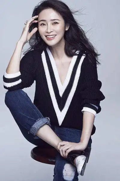 于明加演金婚走红,因怀孕错过甄嬛传,38岁复出照样爆红