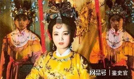 红楼梦北静王是太子死党,四王八公逼宫皇帝,使其成为太上皇
