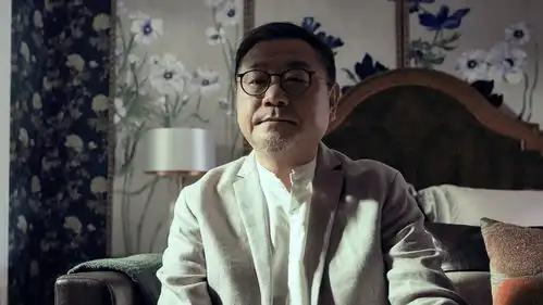 长安道中的万正纲是一个怎样的角色如何评价范伟在其中的表现
