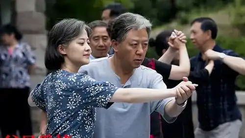 父母爱情8年后演员现状,安杰低调二婚,小丫头安怡已成一线
