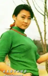 毫无公主相图揭许晴昔日臃肿旧照身材肥硕仍浓妆艳抹