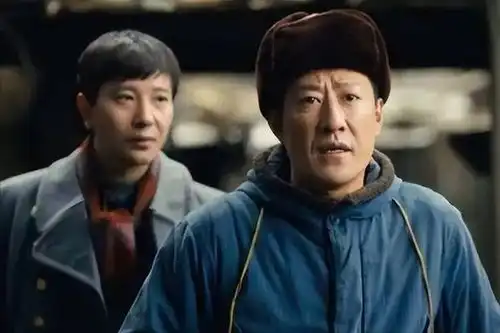 五号特工组马云飞凭借抗日剧成名,47岁于震仍演绎铁血军魂
