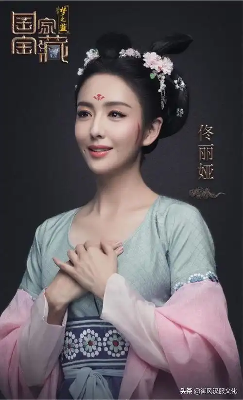 据说从衣柜的汉服,就能看出小姐姐入坑多久
