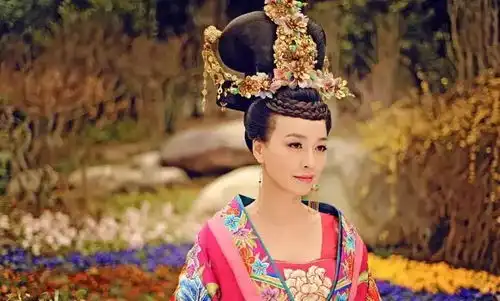张庭夫妇做微商纳税就纳了21个亿,他们的梦想果然是有钱而不是当演员

