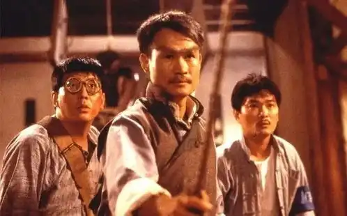 僵尸先生成经典,物是人非,剧中主演再也聚不齐
