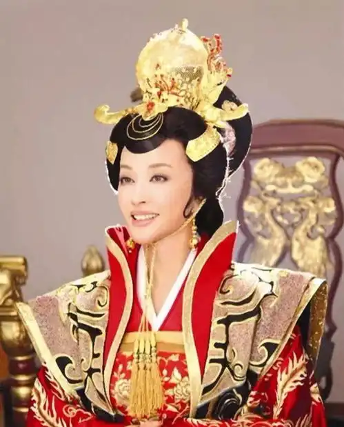 武则天的姐姐帮助武则天登上皇后之位,武则天为什么要害死她
