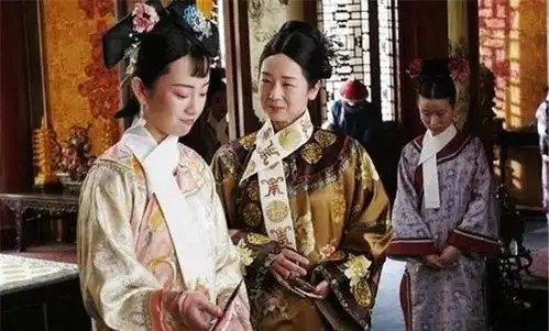 她是道光帝后妃,生前命运坎坷被降位,死后被下葬两次
