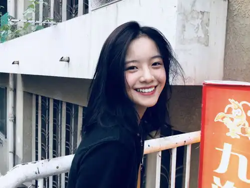 小欢喜中的乔英子,搭档张若昀出演古装剧,看剧照认不出
