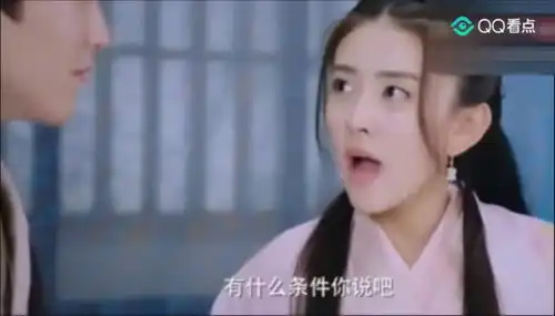 双世宠妃曲檀儿为休书也是拼了,冰山王爷给小檀上药好轻柔

