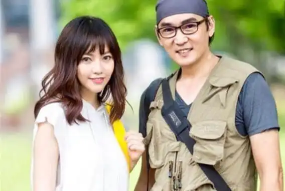 还记得小李飞刀吗为了女儿抚养权放弃上亿家产,如今父女像兄妹