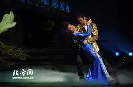 剧迷社爱上邓丽君炫目舞台回味经典金曲
