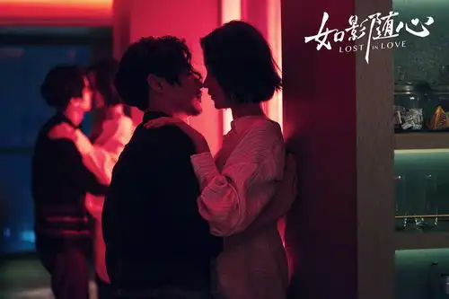 陈晓和杜鹃的这部新片,真烂
