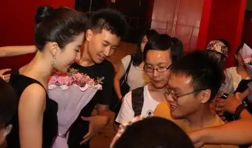 出道20年了,刘亦菲最吸引人的从来都不是她的外表