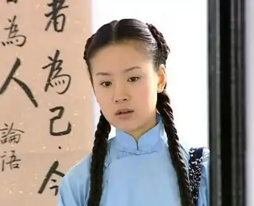 她当年火过孙俪刘涛,只因当初她走错一步,如今成这样了
