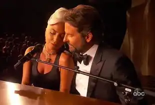 奥斯卡最动人表演ladygaga凭shallow首获小金人,现场对唱太催泪了