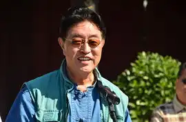 窗花开机媲美山楂树之恋聚焦非遗文化