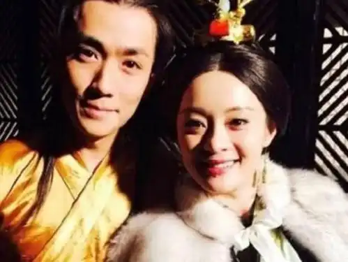 因再生缘出道,与孙俪合作,出演的角色让人意外的朱一龙
