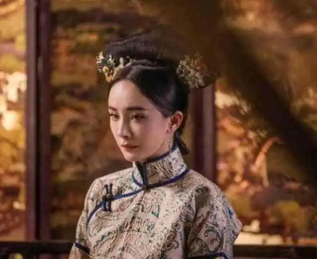 年龄大了还演少女,难怪被吐槽,看这几位女演员才是真的厉害
