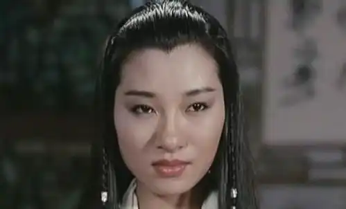 鬼新娘王小凤,因入戏太深,差点谋杀亲夫,如今现状如何
