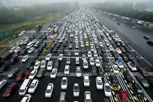 国庆十一长假,6张高速路上堵车照片,看完你还上高速吗