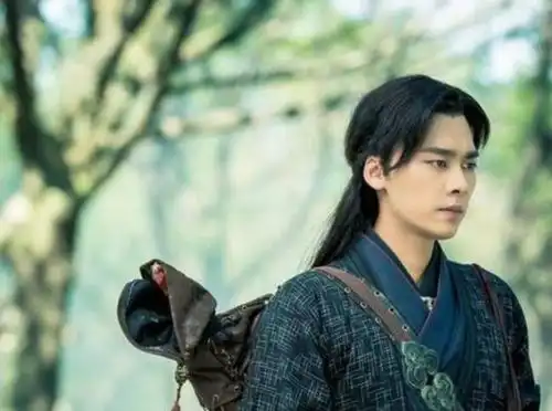 又一部悬疑剧将开机,李易峰上演双重身份,女主是苏家大小姐