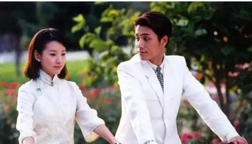 金粉世家女演现状刘亦菲未婚董洁离婚
