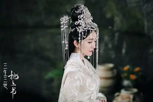 盘点10个古装剧白色嫁衣传闻中的陈芊芊赵露思好甜,枕上书杨幂超美
