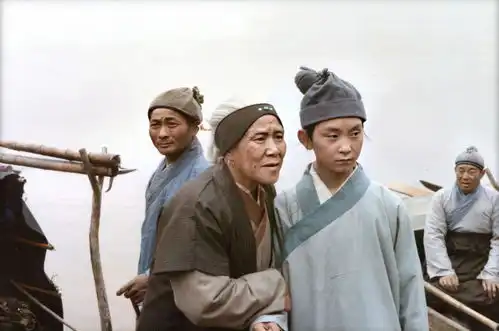 红楼梦之刘姥姥剧照巧姐的命运由她改变