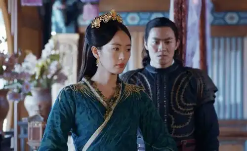 三国美女众多,有两个人影响最深远,并非貂蝉与甄姬