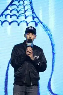 美人鱼正月初一上映星爷赞邓超喜剧之王

